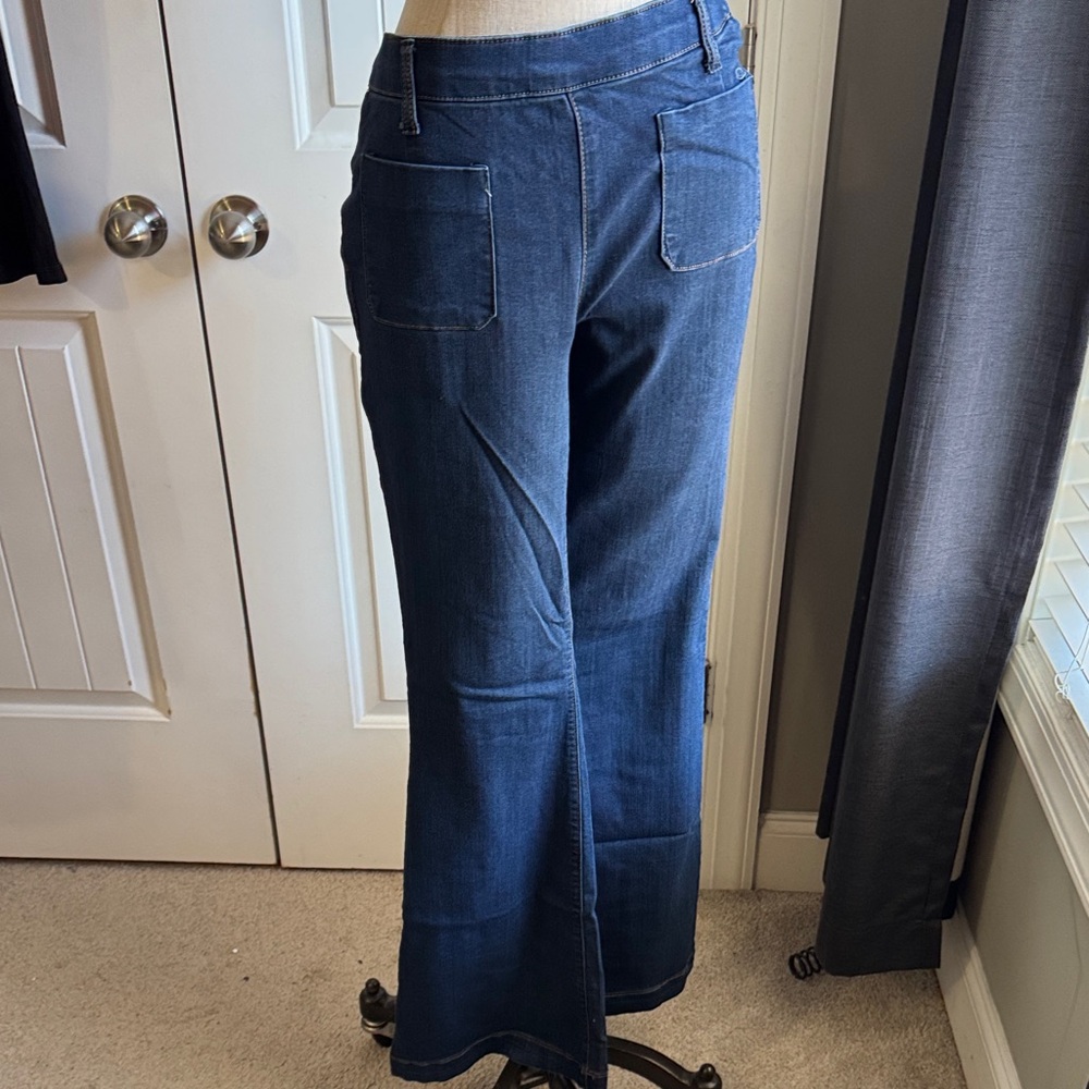 1822 Denim Dark Blue Flare Jeans with Sailor Pockets